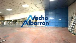 Nave industrial en venta en La Estación en Badajoz