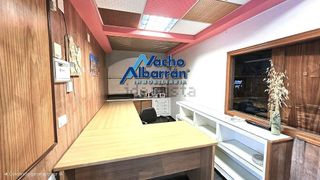 Nave industrial en venta en La Estación en Badajoz