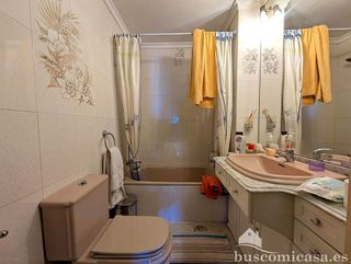 Piso en venta en Linares