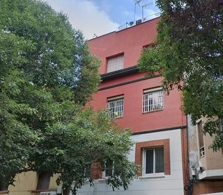 Piso en venta en Fondo en Santa Coloma de Gramanet