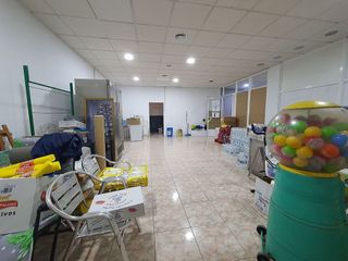 Local comercial en alquiler en Puente Genil