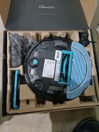 - Cecotec Robot aspirador y fregasuelos Conga 10