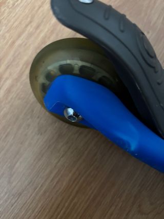 Patinete Globber 3 ruedas azul