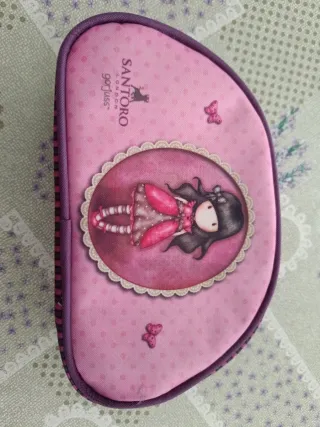 Neceser Santoro Gorjuss Rosa y Morado. Unos 20 cms