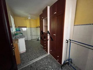 Chalet en venta en Lucena