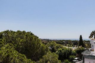 Casa adosada en venta en Los Naranjos - Las Brisas en Marbella