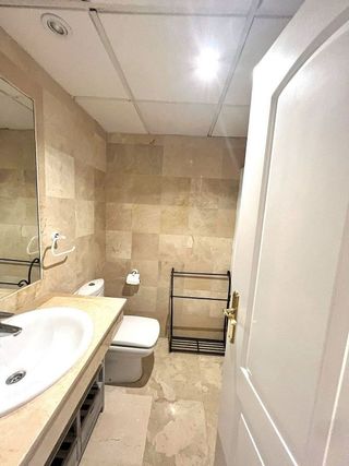 Casa adosada en venta en Los Naranjos - Las Brisas en Marbella