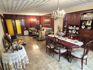 Casa adosada en venta en Zona Hispanidad-Vivar Téllez en Vélez-Málaga