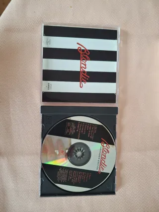 2 CDs Blondie: Éxitos & Remezclas