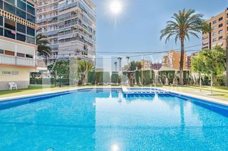 Piso en venta en Playa de San Juan en Alicante