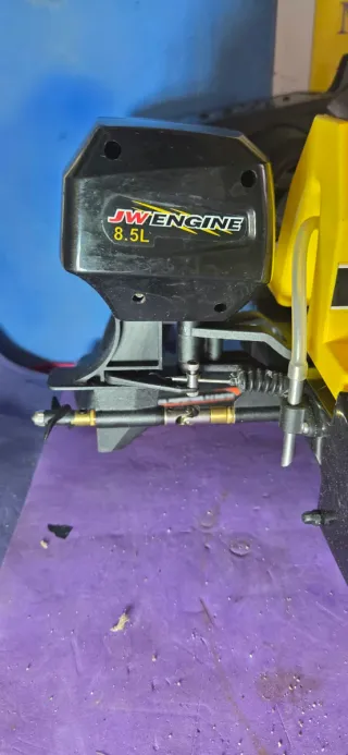 Lancha RC V2 F1 Brushless 2.4GHz