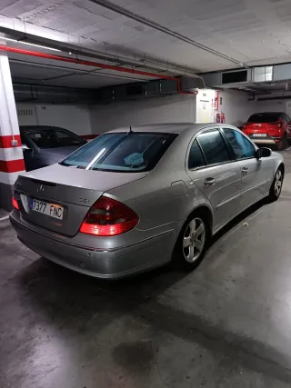 Mercedes-Benz Clase E 2004