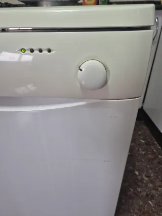 Lavavajillas Ariston LSE620 T Blanco