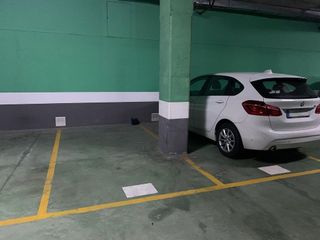 Garaje en venta en Areal – Zona Centro en Vigo