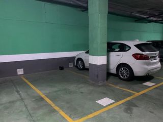 Garaje en venta en Areal – Zona Centro en Vigo