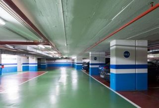 Garaje en venta en Barrio de Abando en Bilbao