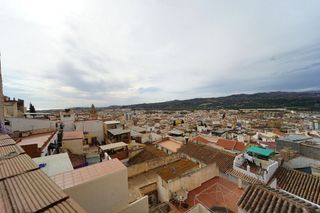 Edificio en venta en Centro Histórico en Vélez-Málaga