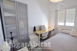 Piso en venta en Carolinas Bajas en Alicante
