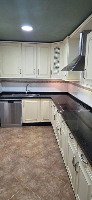 Piso en venta en Santa Rosa - Valdeolleros en Córdoba