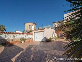 Casa en venta en Empuriabrava en Castelló d´Empúries