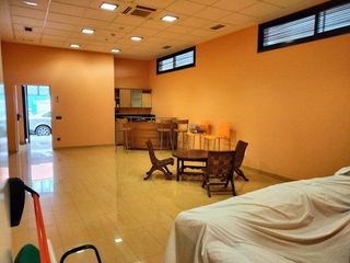 Local comercial en venta en Lardero