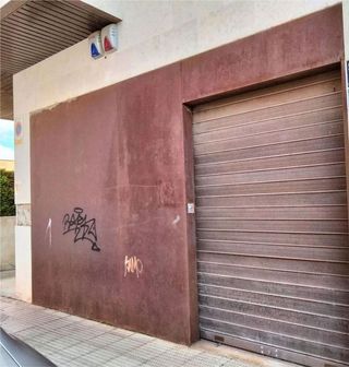 Local comercial en venta en Lardero