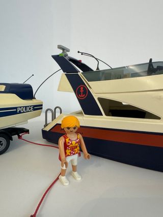 Barco Playmobil y Barca Policía
