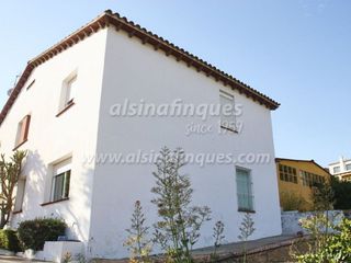 Chalet en venta en Mont Ferrant - Sant Joan en Blanes