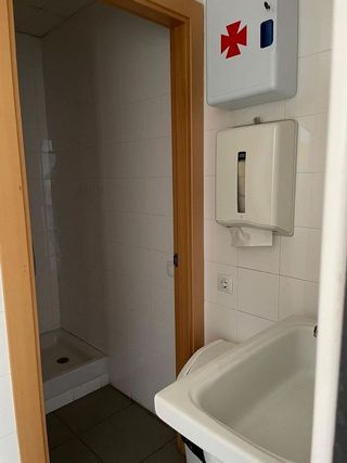 Nave industrial en alquiler en Port en Badalona