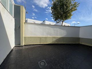 Casa adosada en alquiler en Ctra de Sevilla - Ronda sur en Badajoz