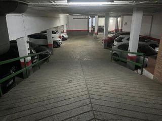 Garaje en venta en Centre en Cornellà de Llobregat