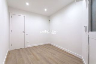 Local comercial en venta en Vistalegre en Castelldefels