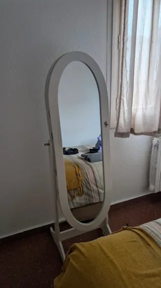 Joyero blanco con espejo comprado en Tapigrama