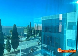 Oficina en alquiler en Zona de la Vega en Antequera