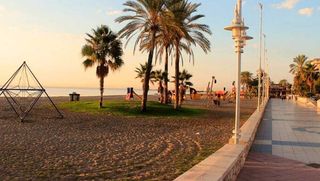 Restaurante en alquiler en Parque Ayala - Jardín de la Abadía - Huelín en Málaga