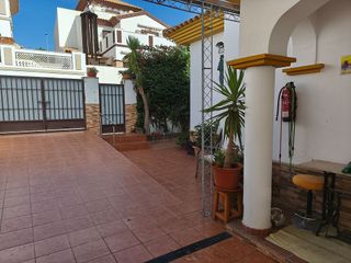 Chalet en venta en Ayamonte ciudad en Ayamonte