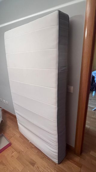 2 colchones y tarima