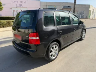Volkswagen Touran 2006