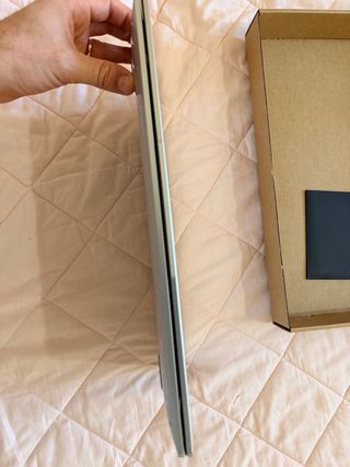 Pc portable nuovo mai usato mogikk Intel i3 512 GB