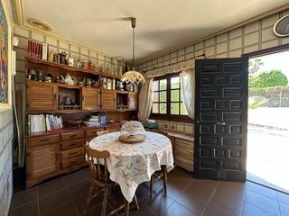 Chalet en venta en Jubalcoi en Elche