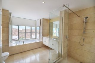 Casa pareada en venta en Calahonda en Mijas