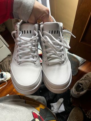 Zapatos Jordan Blancos