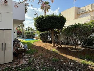 Chalet en venta en Urb. El Palmeral en Mojácar