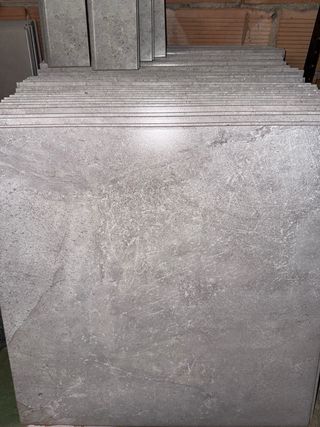 6 m² de losas grises