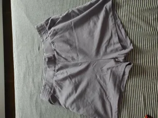 Pantalón corto mujer morado