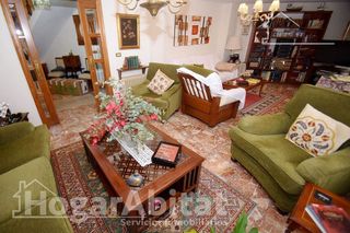 Chalet en venta en Zona Llombai en Burriana