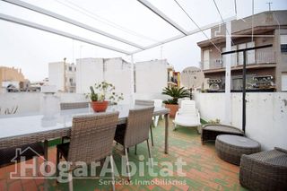 Chalet en venta en Zona Llombai en Burriana