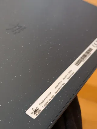 HUION HS611 Tableta Gráfica + Caja y Accesorios