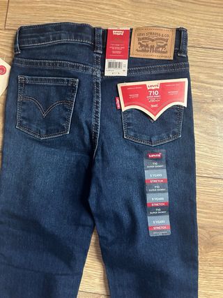 Vaqueros Levi's Flex nuevos niña o niño