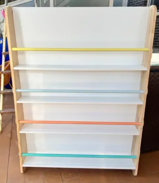 Librería Montessori Madera